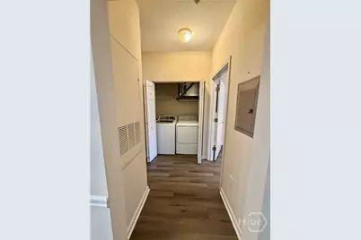 1313 Whitemarsh Way, Savannah, GA 31410 - Photo 11