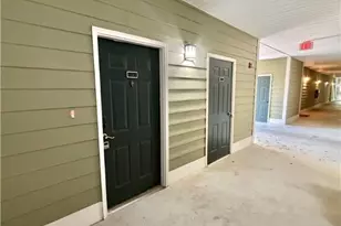 1313 Whitemarsh Way, Savannah, GA 31410 - Photo 3