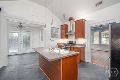 1211 E 49th, Savannah, GA 31404 - Photo 5