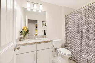 501 E 34th St, Savannah, GA 31401 - Photo 27