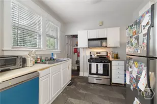 201 E 49th St, Savannah, GA 31405 - Photo 29