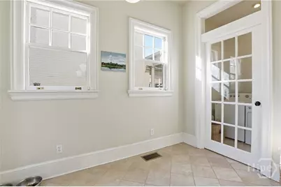 103 E 51st Street, Savannah, GA 31405 - Photo 11