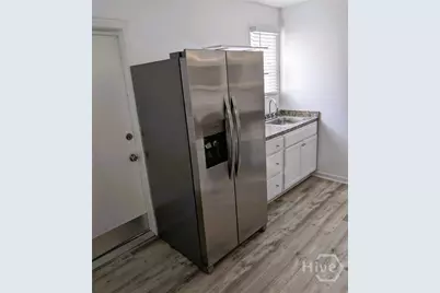 1317 E 54th Street, Savannah, GA 31404 - Photo 7
