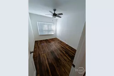 1317 E 54th Street, Savannah, GA 31404 - Photo 11