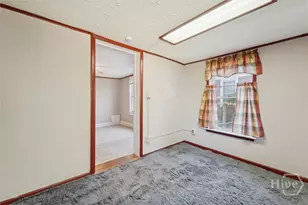 742 E Park Ave, Savannah, GA 31401 - Photo 25