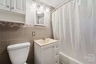 742 E Park Ave, Savannah, GA 31401 - Photo 29