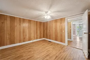 742 E Park Ave, Savannah, GA 31401 - Photo 31
