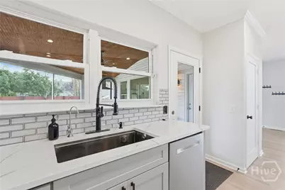 223 Lakeshore Drive, Savannah, GA 31419 - Photo 53