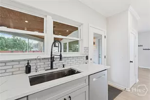 223 Lake Shore Dr, Savannah, GA 31419 - Photo 53