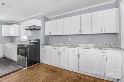 1216 E 37th Street, Savannah, GA 31404 - Photo 17