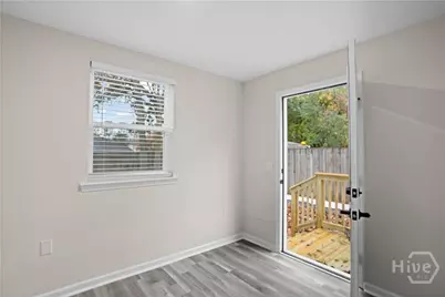 104 Smith Avenue, Savannah, GA 31408 - Photo 11