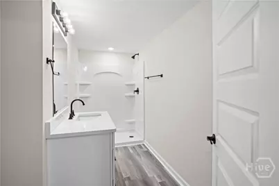 104 Smith Avenue, Savannah, GA 31408 - Photo 9