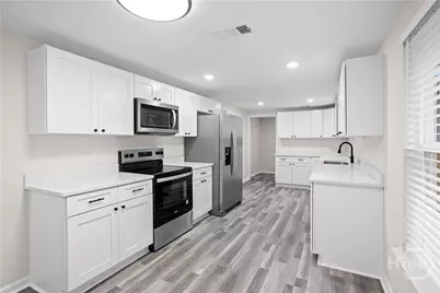 104 Smith Avenue, Savannah, GA 31408 - Photo 5