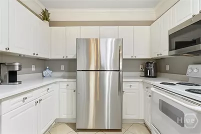 1723 Whitemarsh Way, Savannah, GA 31410 - Photo 15