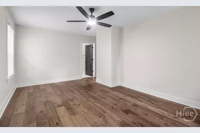 513 E 64th Street, Savannah, GA 31405 - Photo 17