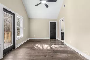 513 E 64th St, Savannah, GA 31405 - Photo 35