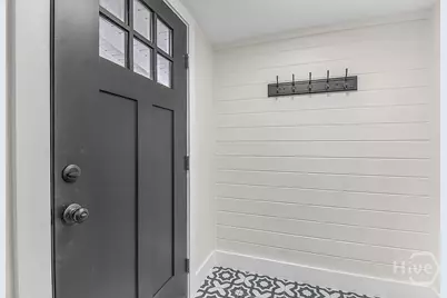 513 E 64th Street, Savannah, GA 31405 - Photo 13