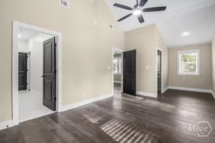 513 E 64th St, Savannah, GA 31405 - Photo 37