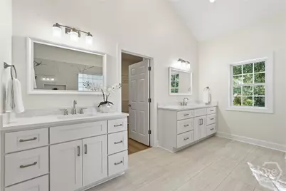 9 Brewster Street, Savannah, GA 31419 - Photo 19