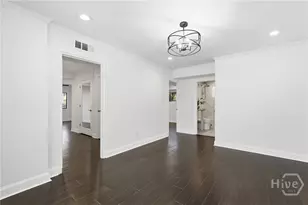 9 Brewster St, Savannah, GA 31419 - Photo 11