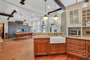 1014 Abercorn St, Savannah, GA 31401 - Photo 7