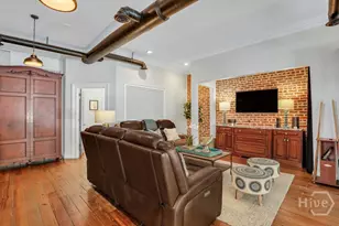 1014 Abercorn St, Savannah, GA 31401 - Photo 13