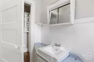 1023 W 37th St, Savannah, GA 31415 - Photo 15