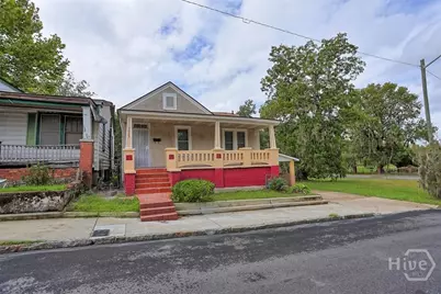1023 W 37th Street, Savannah, GA 31415 - Photo 3