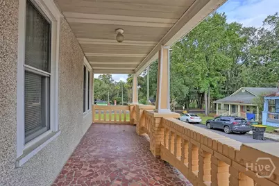 1023 W 37th Street, Savannah, GA 31415 - Photo 7