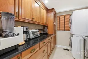 8815 Whitefield, Savannah, GA 31406 - Photo 9