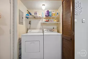 2220 E Victory Dr, Savannah, GA 31404 - Photo 19