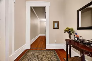 15 E Jones St, Savannah, GA 31401 - Photo 3