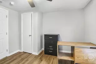 1212 E 70th St, Savannah, GA 31404 - Photo 11
