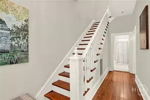 528 E Park Ave, Savannah, GA 31401 - Photo 17