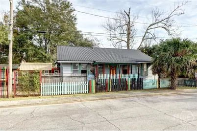 1212 New Jersey Avenue, Savannah, GA 31404 - Photo 1