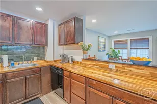 1919 E 51st St, Savannah, GA 31404 - Photo 13