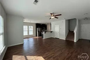 79 Crystal Lake Dr, Savannah, GA 31407 - Photo 3