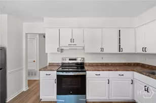 2511 Oak Forest Dr, Savannah, GA 31404 - Photo 9
