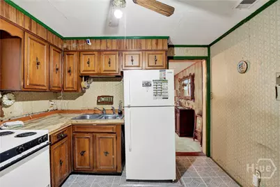 2205 Ogeechee Road, Savannah, GA 31415 - Photo 15