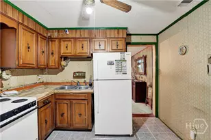2205 Ogeechee Rd, Savannah, GA 31415 - Photo 15