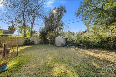 723 E 39th Street, Savannah, GA 31401 - Photo 7