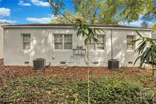 1313 E 55th St, Savannah, GA 31404 - Photo 17