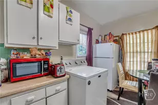 1313 E 55th St, Savannah, GA 31404 - Photo 33