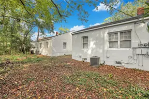 1313 E 55th St, Savannah, GA 31404 - Photo 57