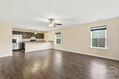 15 Farrington Circle, Guyton, GA 31312 - Photo 7