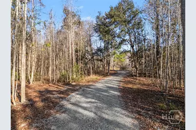 402 Cypress Street, Bloomingdale, GA 31302 - Photo 3