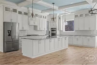 402 Cypress Street, Bloomingdale, GA 31302 - Photo 9
