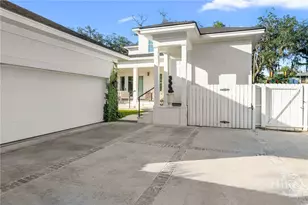723 E Victory Dr, Savannah, GA 31405 - Photo 63