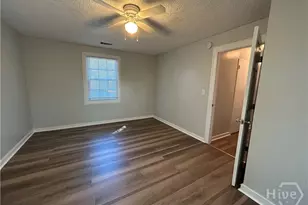 3715 Skidaway Rd, Savannah, GA 31404 - Photo 17