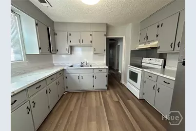 3715 Skidaway Road, Savannah, GA 31404 - Photo 11